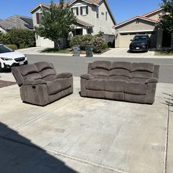 Beautiful Grey Recliner Set (Delivery Available)