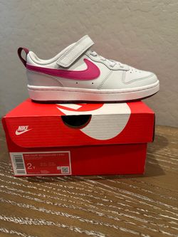 Nike court borough low 2y