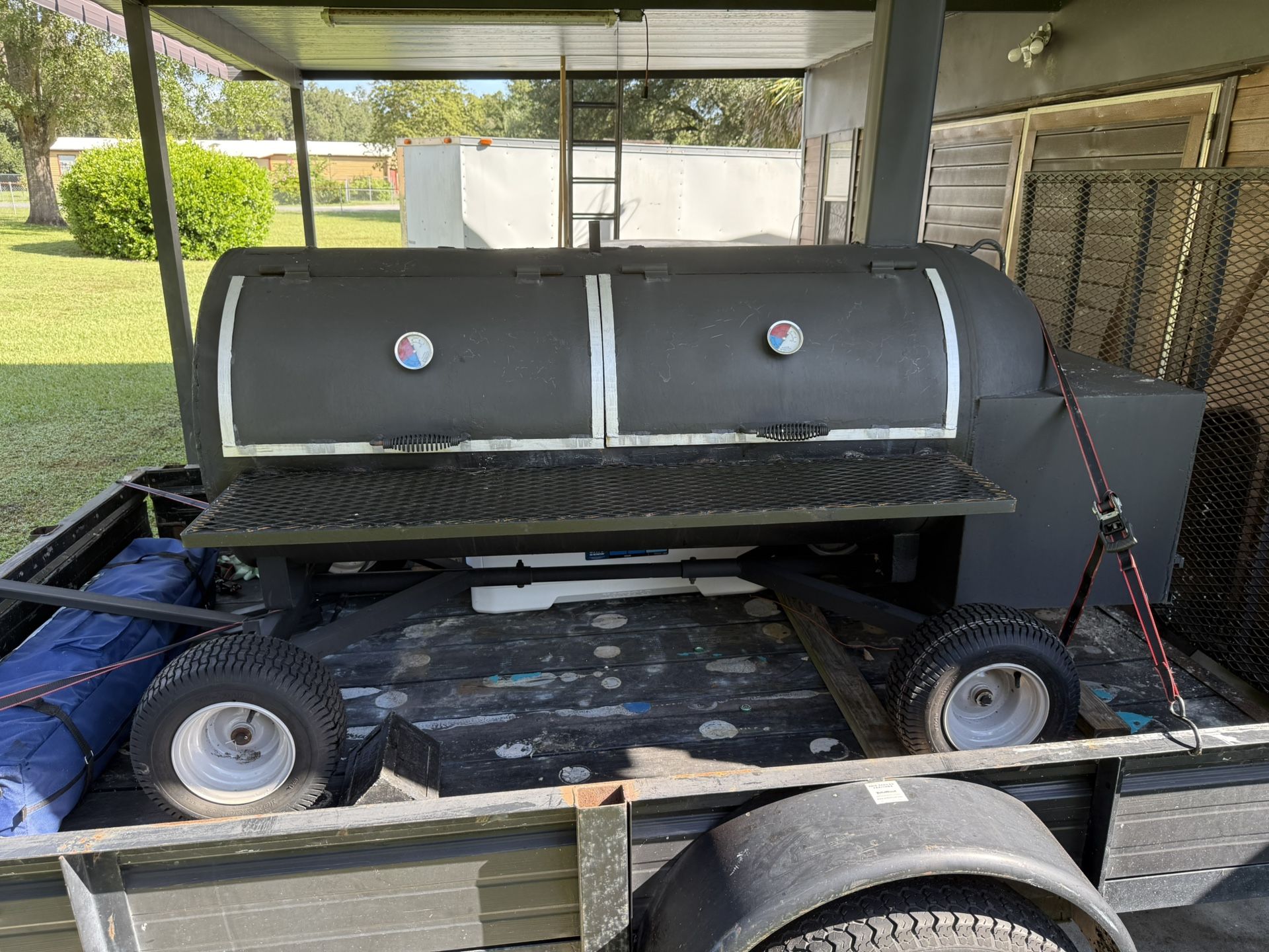 Bbq Smoker