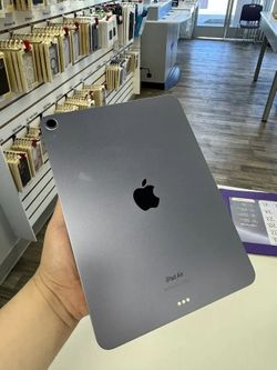 Apple - iPad Air 5 10.9" (WiFi) (Pre-Owned) / 64GB / Excellent| $5 Down | Payment plan available