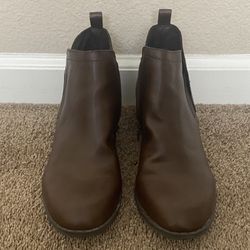 Women’s Ankle Boots, Size 8