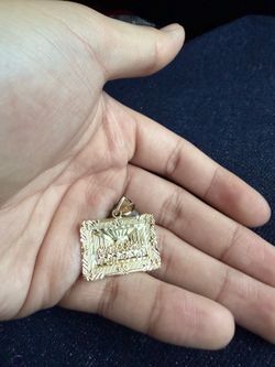10k pendant
