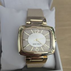 NEW Nine West Women's Watch