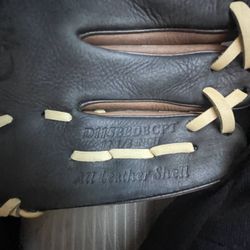 Baseball Glove 