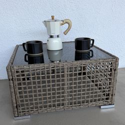 Earthy Home Style Outdoor Indoor Rattan Coffee table With Glass Top