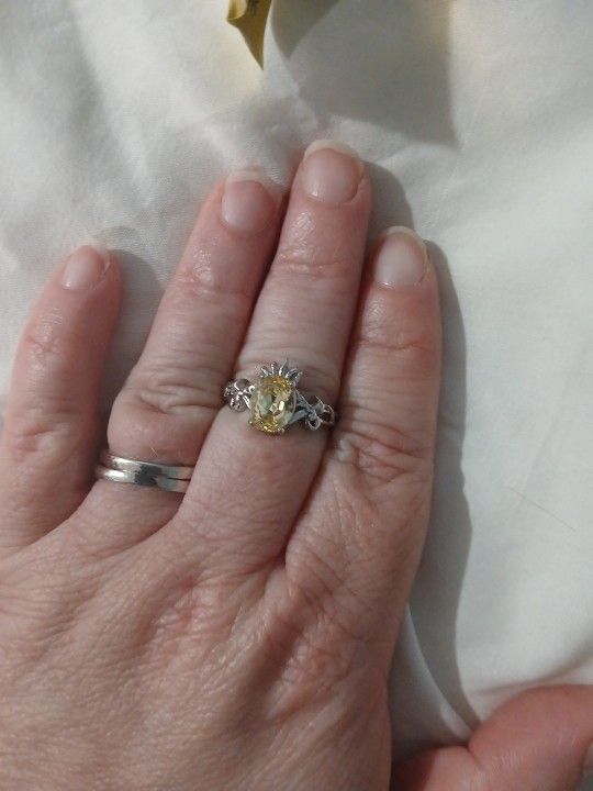 Fragrant Jewels Ring