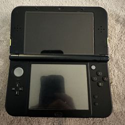 “New”  3ds XL Limited Edition Lime Green Color  With USB C