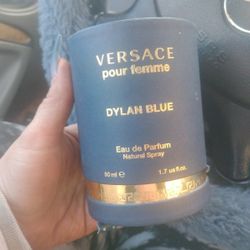 Woman's Versace Perfume 