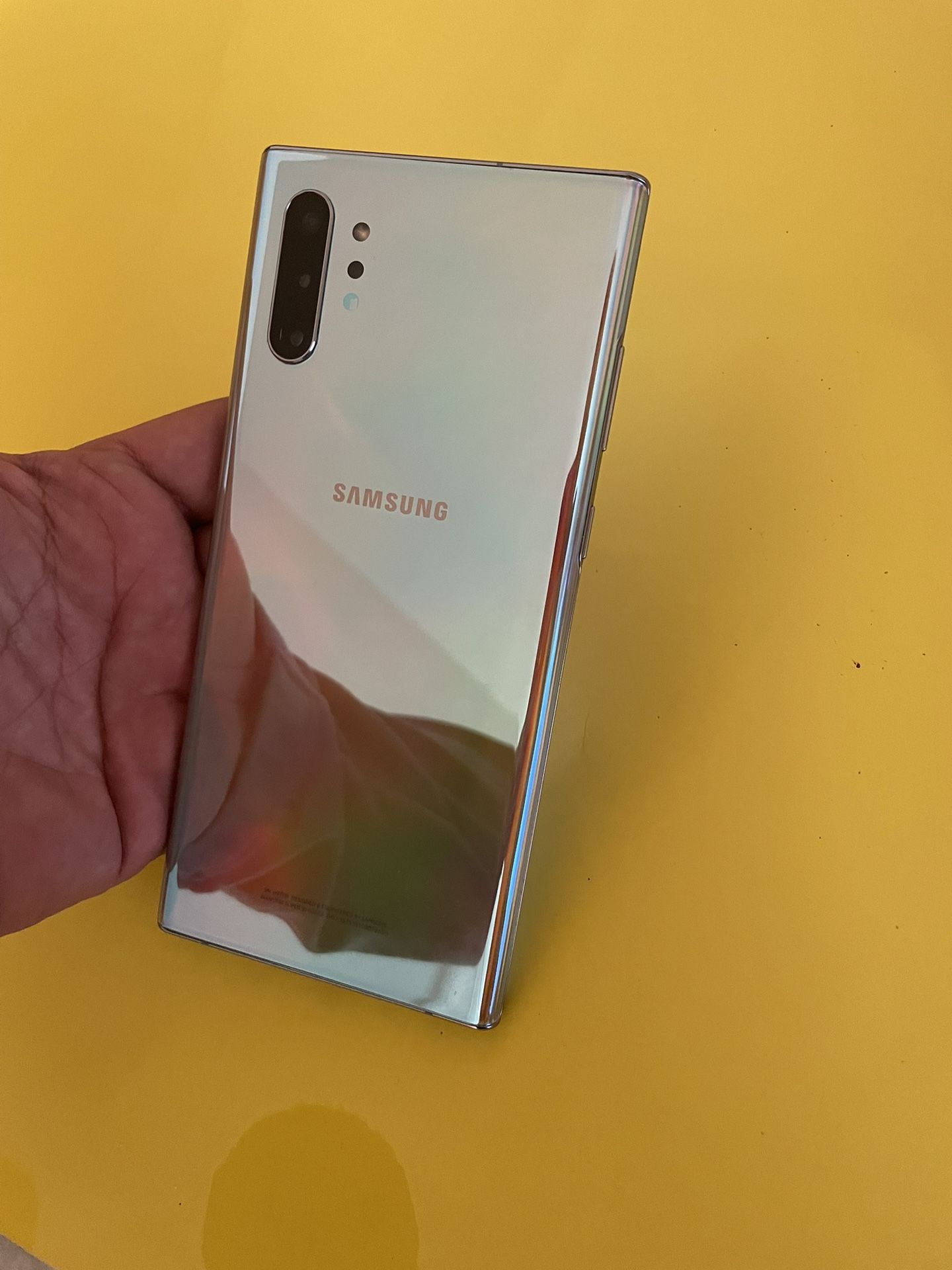 📱 Galaxy Note10+ – 256GB – Unlocked