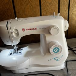Singer Simple 3337 Sewing Mechine