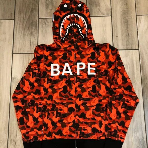 Bape Hoodie Medium 