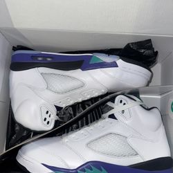 Jordan 5 Grape 2025 size 10.5 and 11