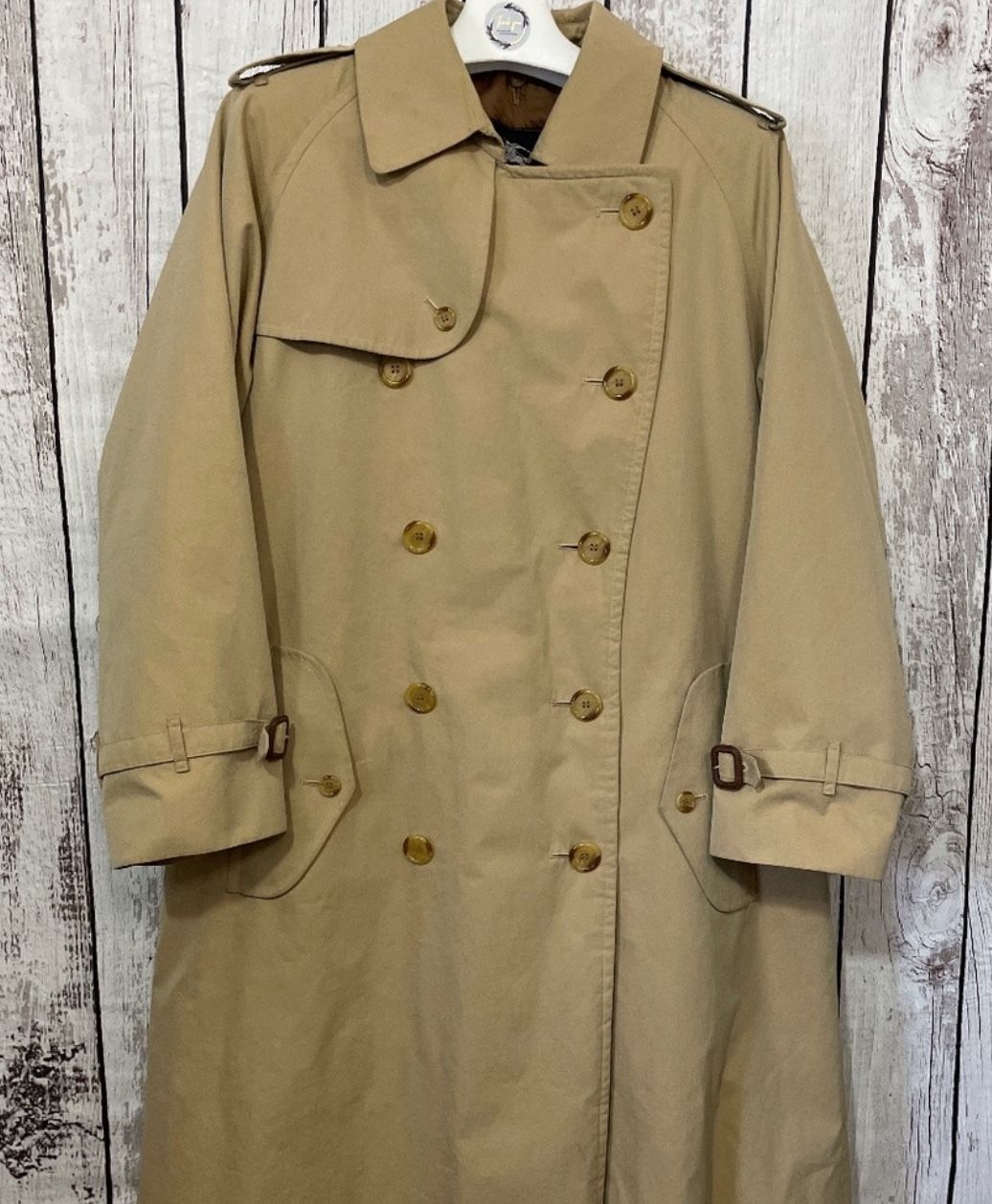 Burberry Trench Coat W/ Liner (50R)