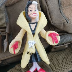 Vintage 1991 Cruella De Vil 101 Dalmatians McDonalds Happy Meal Toy Figure
