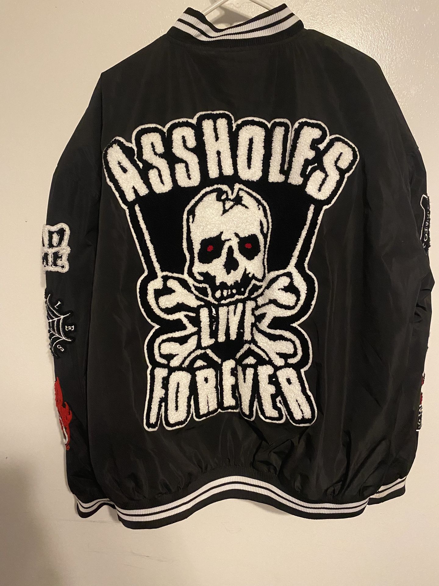 ASSHOLES LIVE FOREVER bomber jacket with patches XL