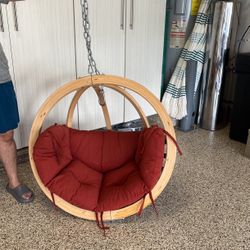 Hunger Chair