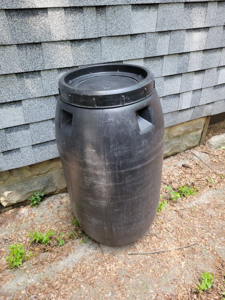 55gallon resealable Pickle Barrel for Sale in Fort Wayne, IN OfferUp