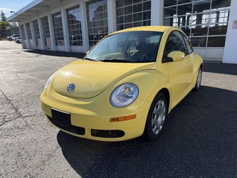2010 Volkswagen New Beetle