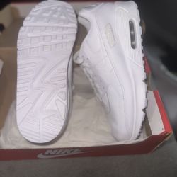 Brand New Big Kids Nike 90 Air Max