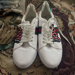 Men’s Shoes Size 8 