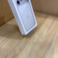 Apple iPhone 17 Pro Max 512Gb Factory Unlocked/ Liberado De Compania 