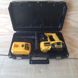 HAMMER DRILL