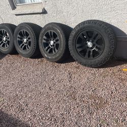 Son Pa Una Silverado2014 265 65 18