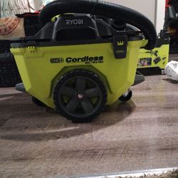 RYOBI ONE+ 