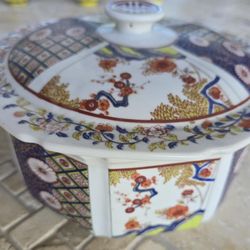 Large 9" Asian Tatung Imari Cathay Octagon Covered Casserole Serving Bowl China