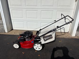 22” Toro Self Propelled Lawnmower