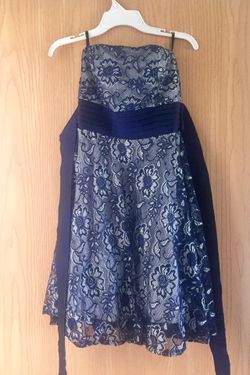 Prom / homecoming dress size M medium
