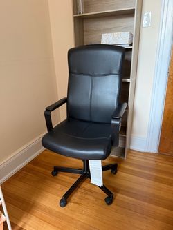 Black Faux Leather Desk Chair