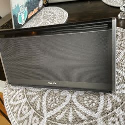 Bose Soundlink II Bluetooth Speaker 