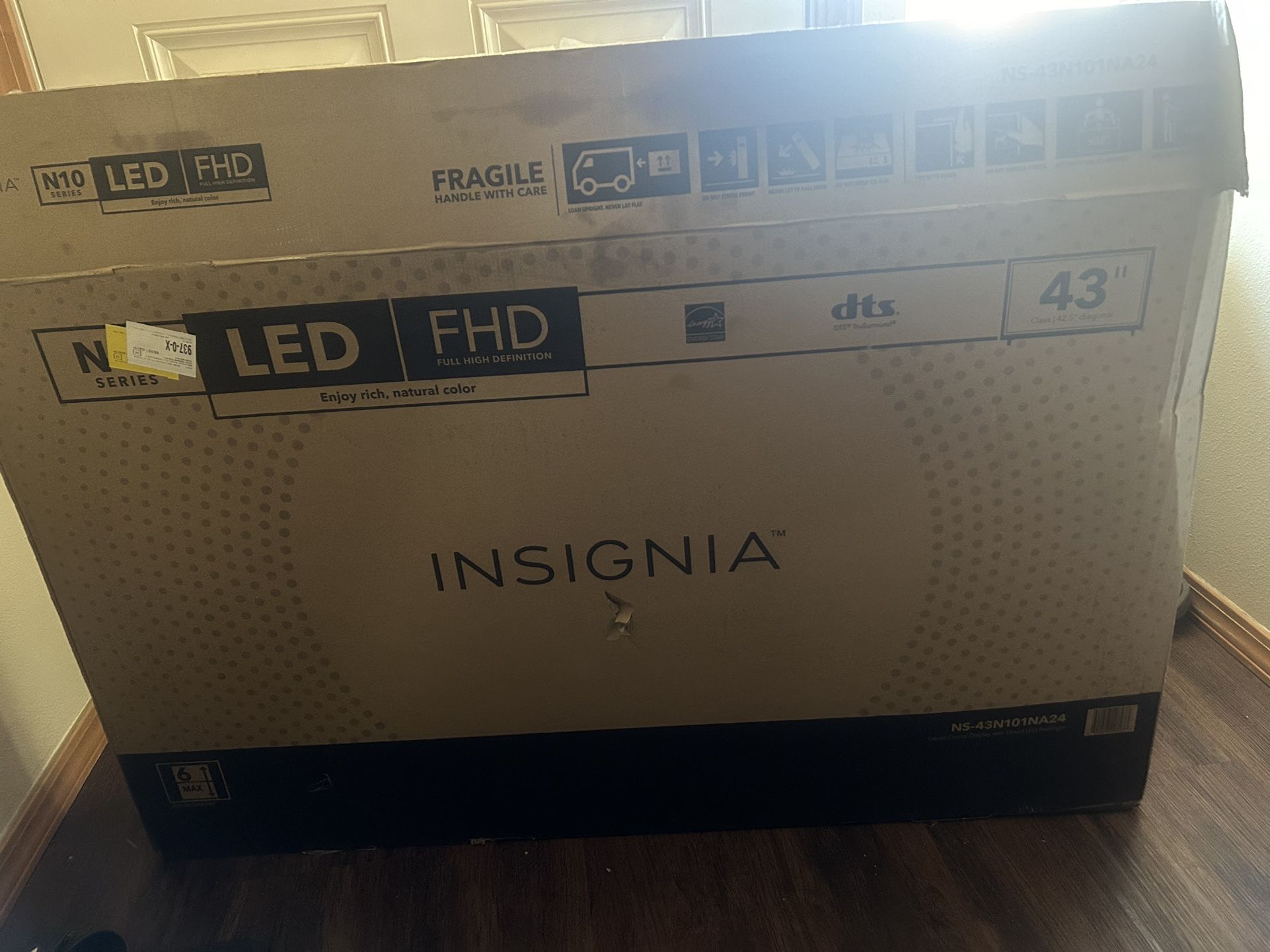 43’ Insignia TV