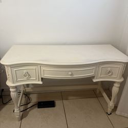 REDUCED !! Vintage / Antique Shabby Chic farmhouse Desk