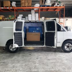 2005 GMC Savana Cargo