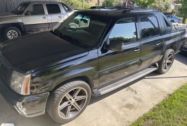 2003 Cadillac Escalade