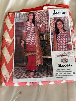 Hooria Lown 3 pieces unstitched dress.