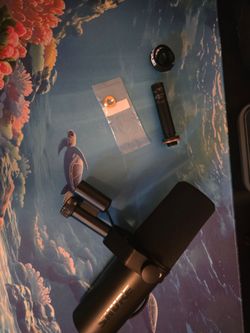 Shure sm7db Active Dynamic Microphone