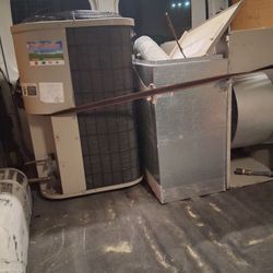 Coleman  2 Ton Ac / Heating  Unit