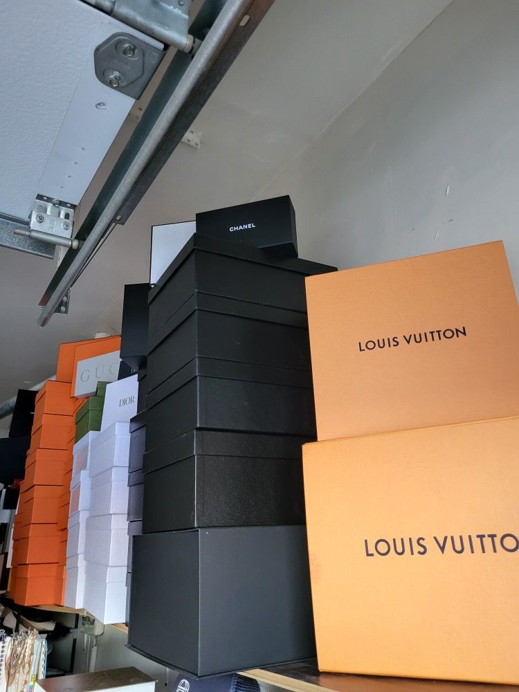   Chanel, Dior, Hermes And Gucci. Empty Boxes, Different Sizes And Different Prices  Starting  $ 6 .And There Are Also Bags And Ropes.             . 