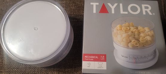 Taylor Mechanical Food Scale
