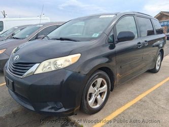 2011 Toyota Sienna