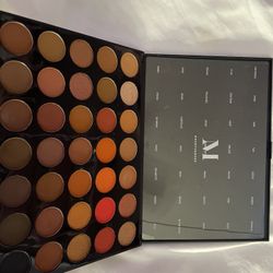 Morphe makeup palate 