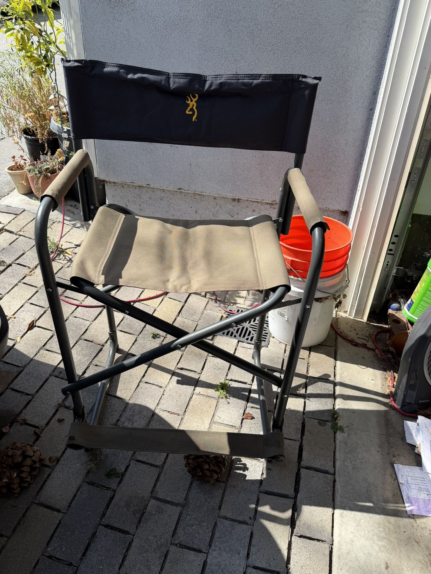 Tall Camping Chair. Bar Stool Height