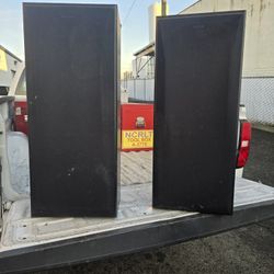 Pair Of Technics SB-A26 Tall Speakers
