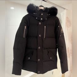 Moose Coat Sz Medium With The Bag