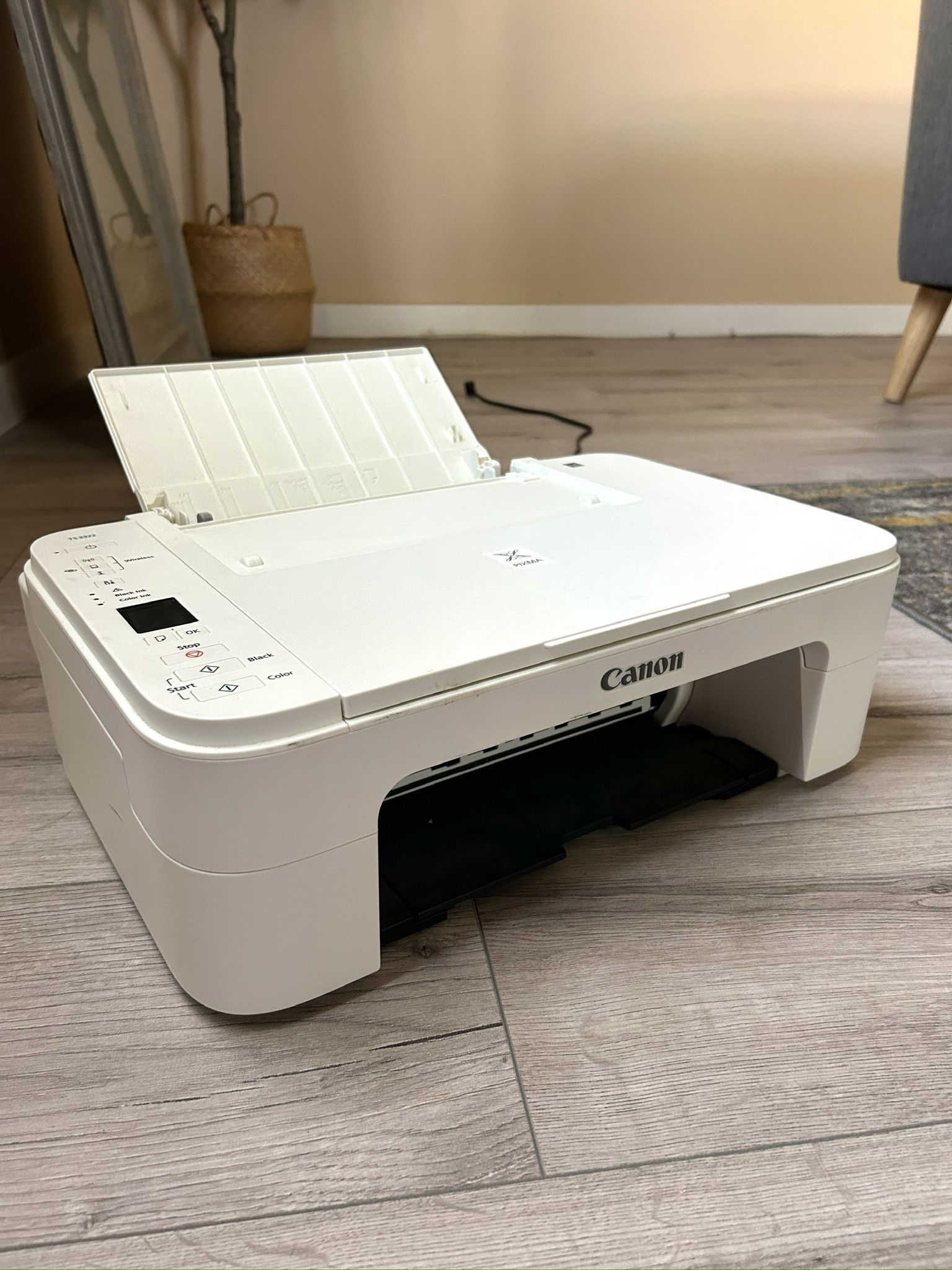Canon Pixma TS3322 Wireless All-in-One Printer + Left over ink + Paper