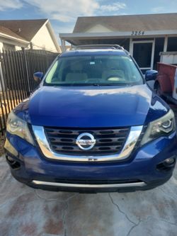 2018 Nissan Pathfinder