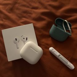 AirPods 4 